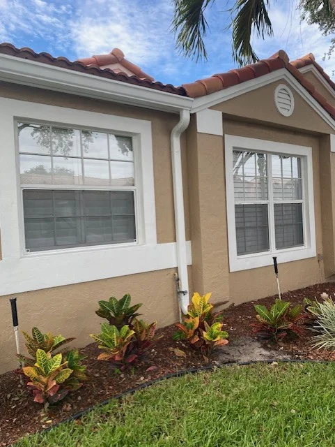 Florida home with rescreened windows